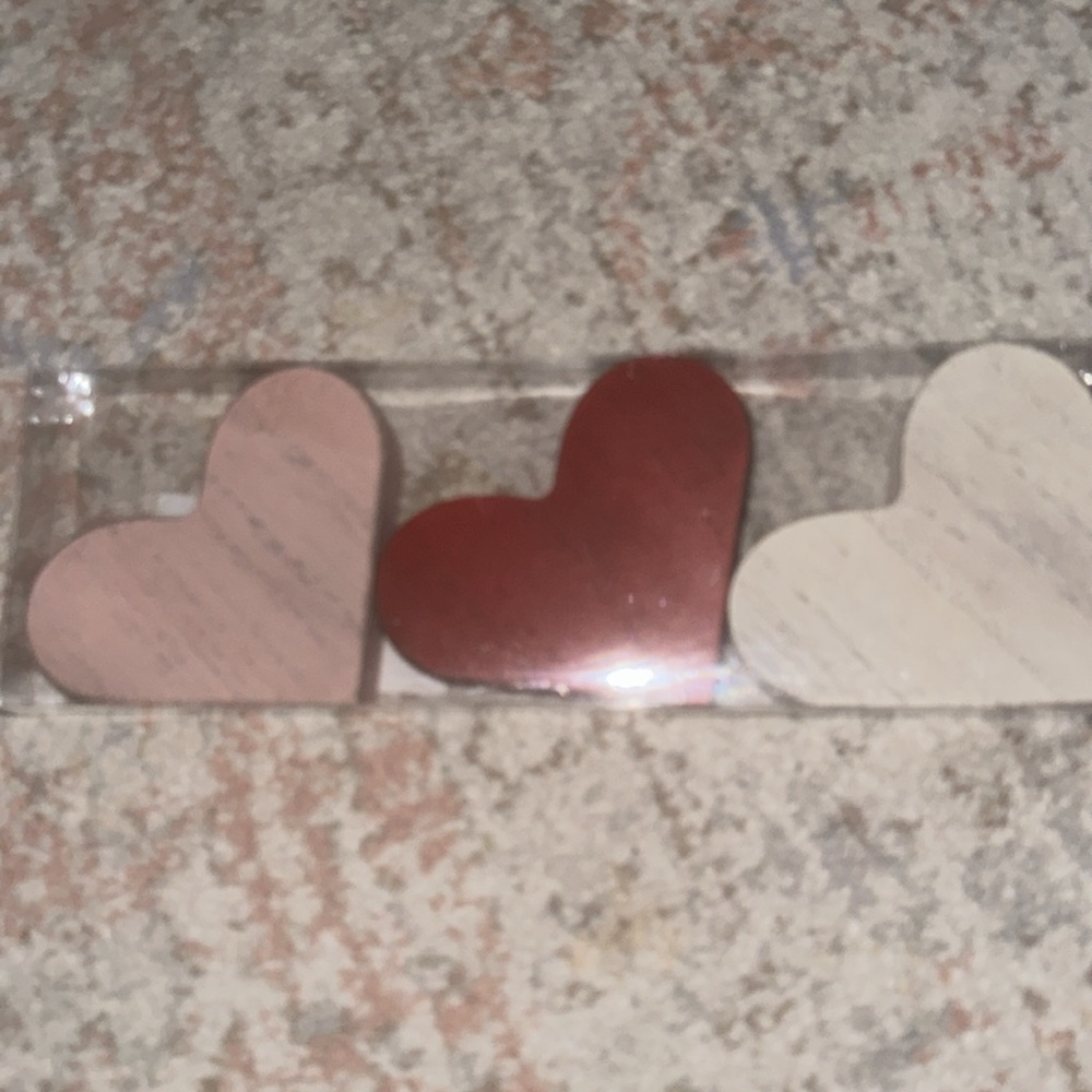 Heart Decor - Picture 3 of 4